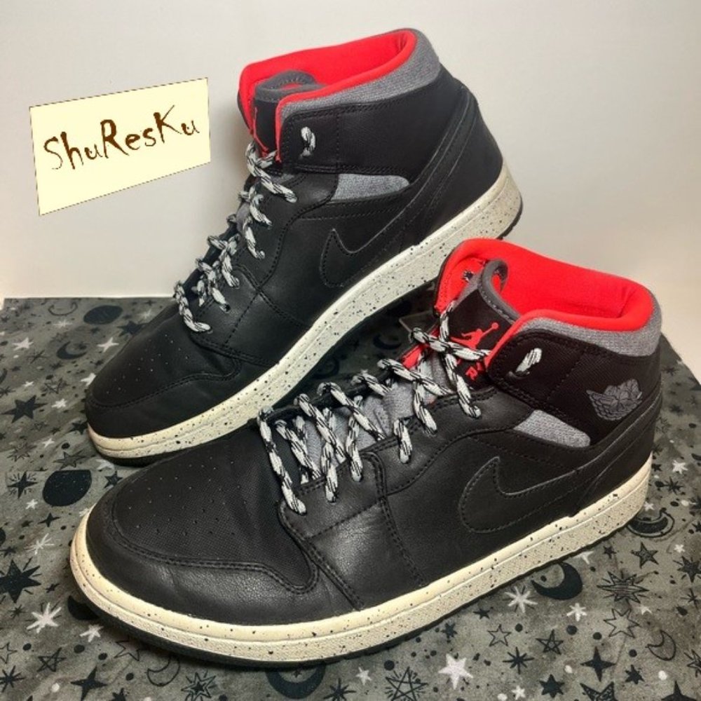Nike Air Jordan 1 Mid 'Holiday' - Size 8.5 - 811124-035